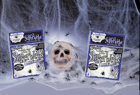 20 Gram White Spider Web With 4 Plastic Spiders